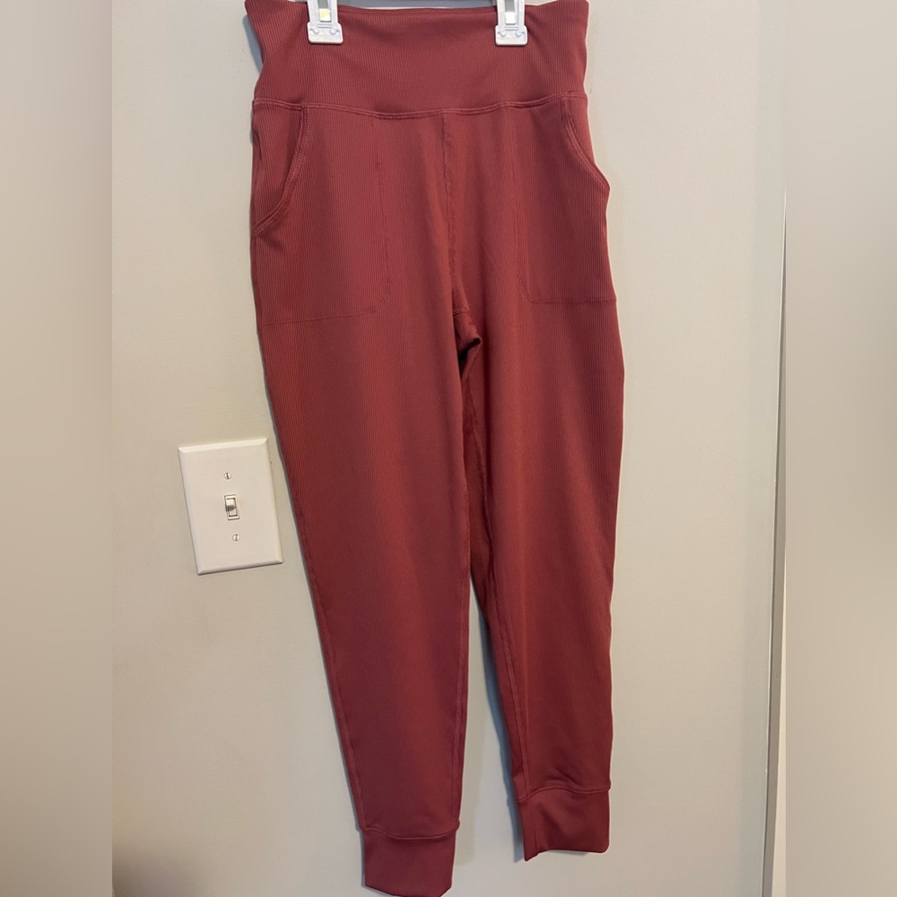 Very Cute Girls Old Navy Joggers- Size L IN EXCELLENT CONDITION!